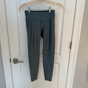 Heroine Sport Marvel Leggings Size S